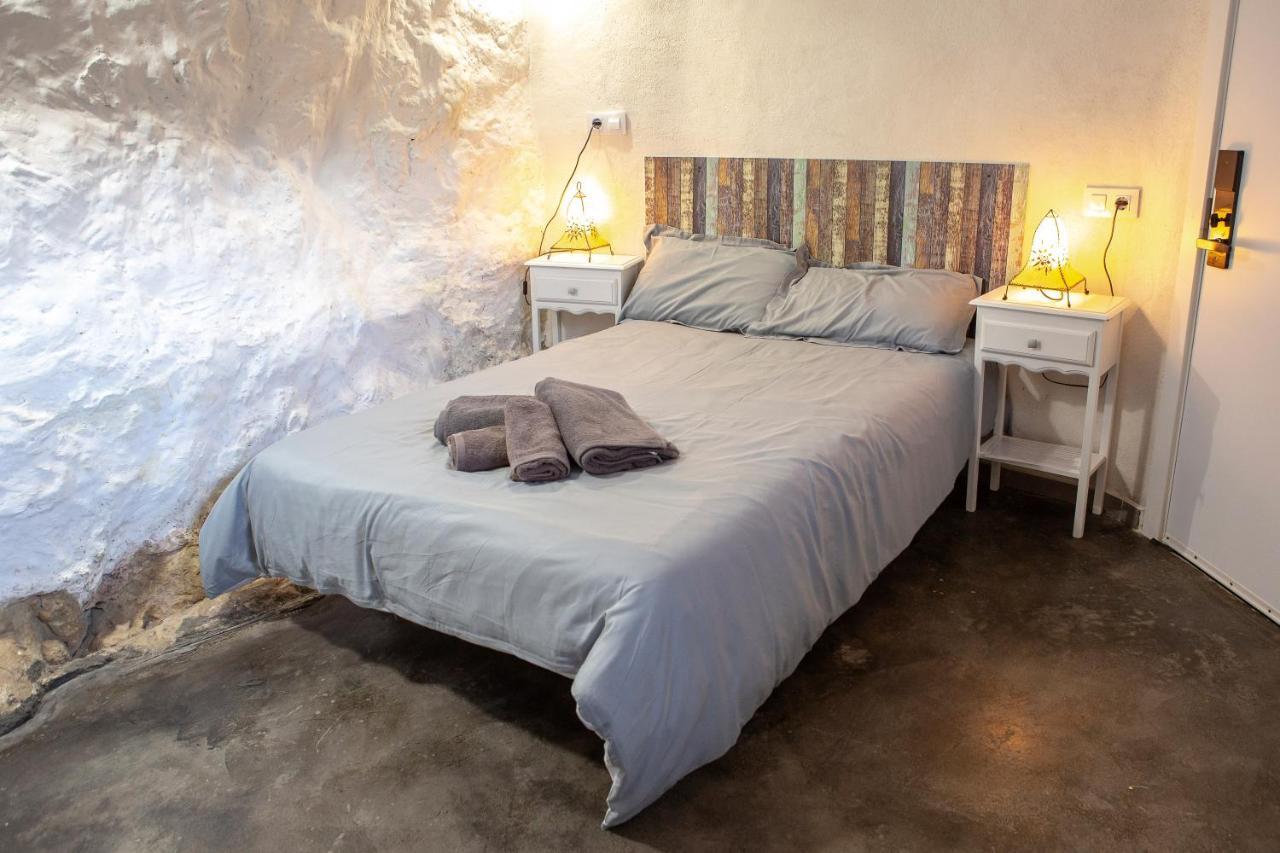 Fortress Jacuzzi Suites Xàtiva Esterno foto