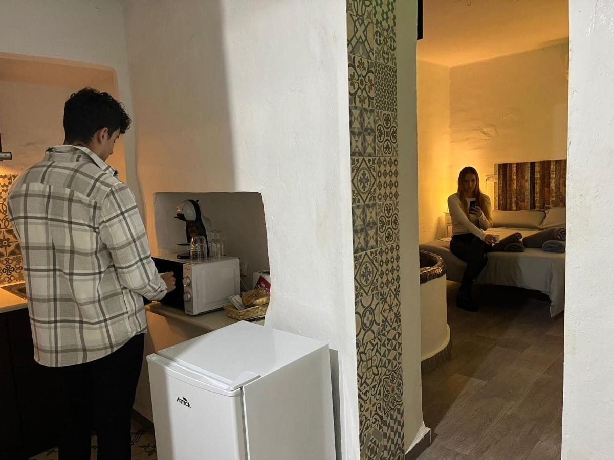 Fortress Jacuzzi Suites Xàtiva Esterno foto