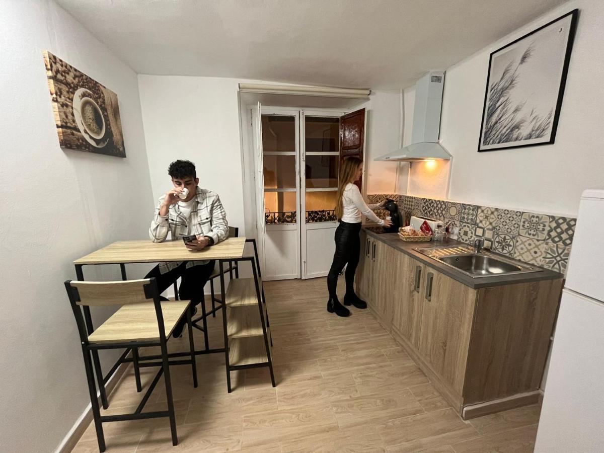 Fortress Jacuzzi Suites Xàtiva Esterno foto