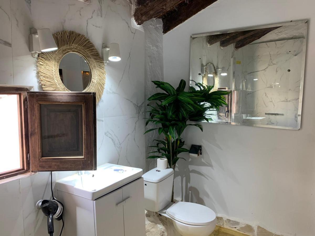 Fortress Jacuzzi Suites Xàtiva Esterno foto