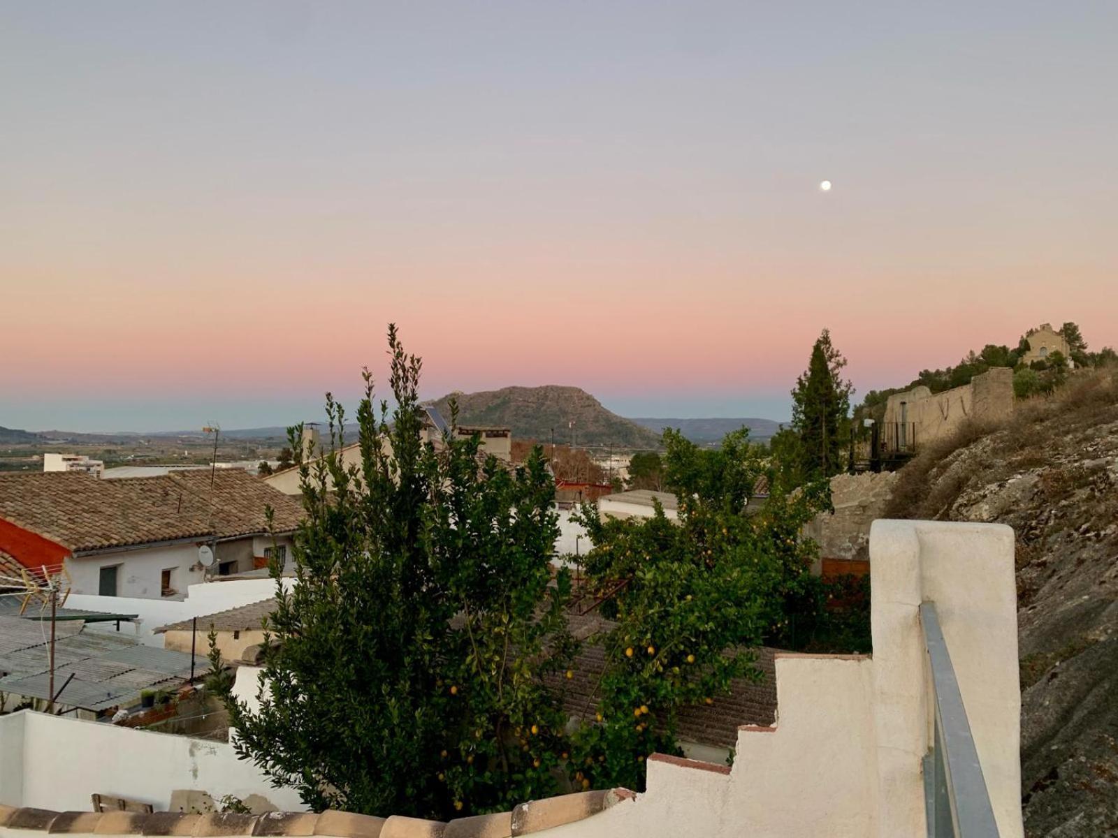 Fortress Jacuzzi Suites Xàtiva Esterno foto